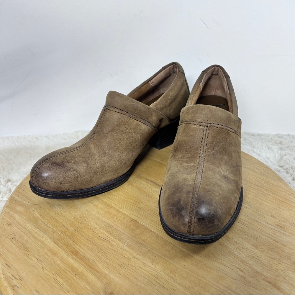 b.o.c.‎ Brown Leather Slip-On Loafers